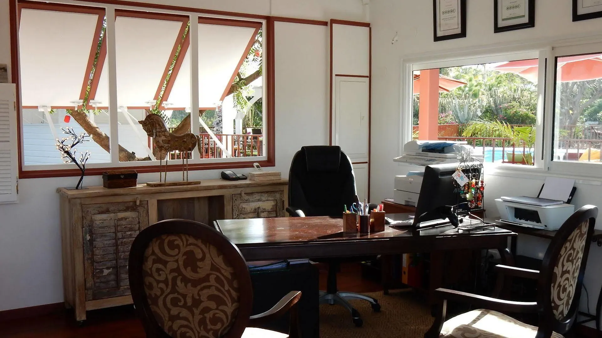 מלון Orient Bay Palm Court Residence