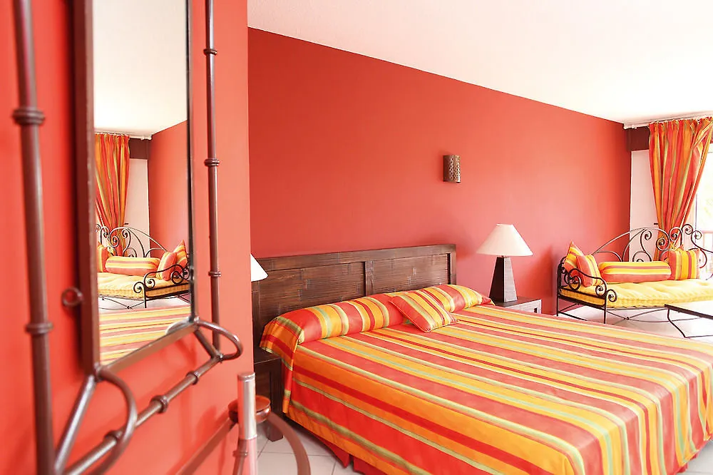 Orient Bay Palm Court Residence סן מרטן/סנט מארטן